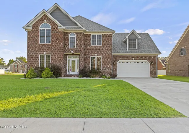 Photo 1 of Single family home for sale at 401 King Richard Ct, Jacksonville, NC 28546 | MLS# 100597438 | Listing updated on 2026-09-13