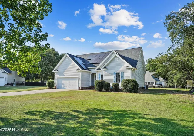Photo 3 of Single family home for sale at 103 Wheel Coach Pl, Goldsboro, NC 27534 | MLS# 100598175 | Listing updated on 2026-08-26