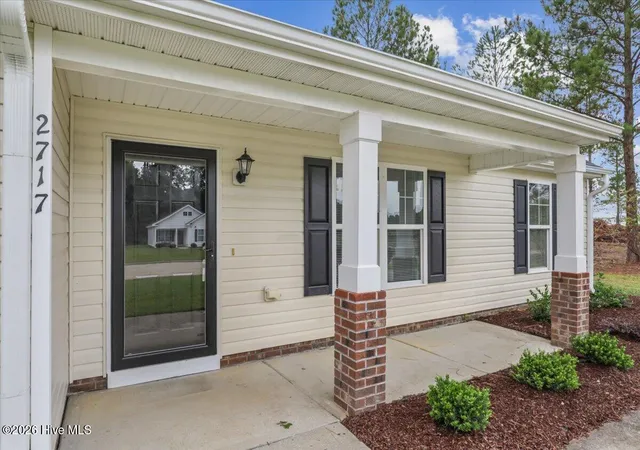 Photo 3 of Single family home for sale at 2717 Winding Ridge Dr W, Wilson, NC 27893 | MLS# 100598559 | Listing updated on 2026-10-07