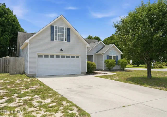 Photo 3 of Single family home for sale at 602 Walston Dr, Wilmington, NC 28412 | MLS# 100590368 | Listing updated on 2026-08-25