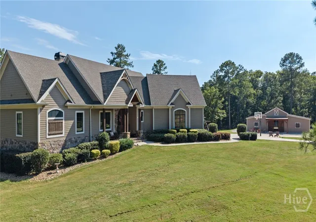 Photo 2 of Mansion for sale at 1081 Apalachee Ridge, Madison, GA 30650 | MLS# CL361198 | Listing updated on 2026-08-24