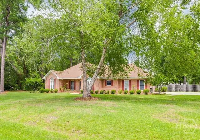 Photo 2 of Single family home for sale at 102 Saint Andrews Rd, Rincon, GA 31326 | MLS# SA360960 | Listing updated on 2026-08-30