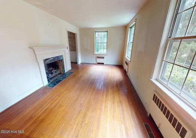 Photo 3 of Single family home for sale at 808 W South St, Ahoskie, NC 27910 | MLS# 100592504 | Listing updated on 2026-09-15