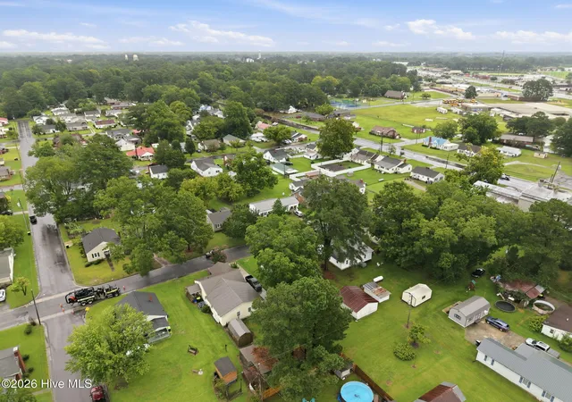 Photo 3 of Single family home for sale at 109 Fairview St, Williamston, NC 27892 | MLS# 100591729 | Listing updated on 2026-09-30