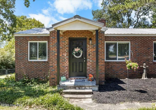 Photo 4 of Single family home for sale at 1838 Courtney Dr, North Augusta, SC 29841 | MLS# 100597535 | Listing updated on 2026-09-28