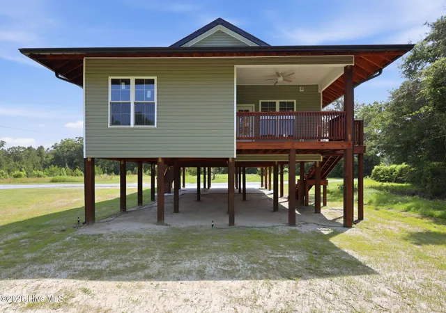 Photo 2 of Single family home for sale at 303 E Jones St, Trenton, NC 28585 | MLS# 100594345 | Listing updated on 2026-09-27