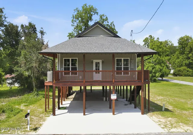 Photo 45 of Single family home for sale at 303 E Jones St, Trenton, NC 28585 | MLS# 100594345 | Listing updated on 2026-09-27