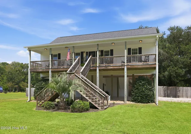 Photo 1 of Single family home for sale at 1422 Harkers Is Rd, Beaufort, NC 28516 | MLS# 100597528 | Listing updated on 2026-08-21