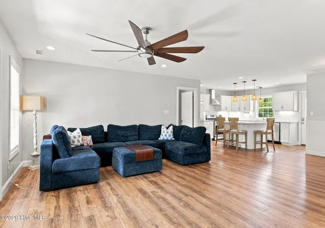 Photo 3 of Single family home for sale at 1422 Harkers Is Rd, Beaufort, NC 28516 | MLS# 100597528 | Listing updated on 2026-08-21