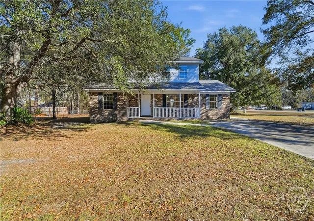 Photo 2 of Single family home for sale at 23 Sabreena Cir, Hinesville, GA 31313 | MLS# SA345719 | Listing updated on 2026-08-25