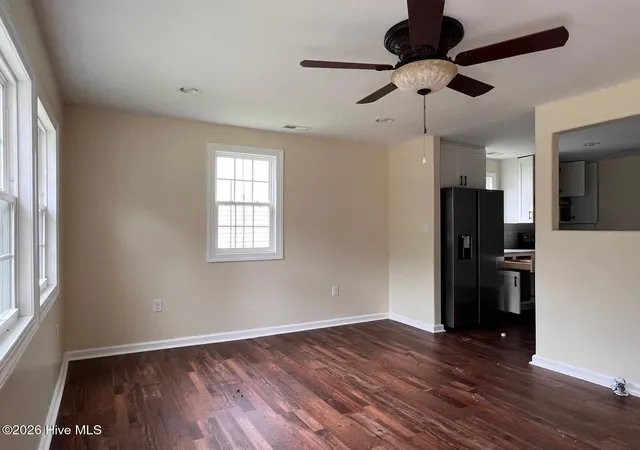 Photo 5 of Single family home for sale at 622 E Vance St, Laurinburg, NC 28352 | MLS# 100599194 | Listing updated on 2026-08-26