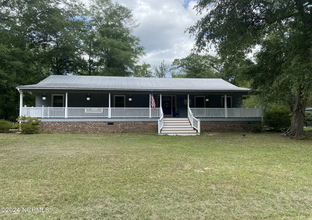 Photo 2 of Single family home for sale at 6692 Confederate Dr Ne, Leland, NC 28451 | MLS# 100598629 | Listing updated on 2026-09-05