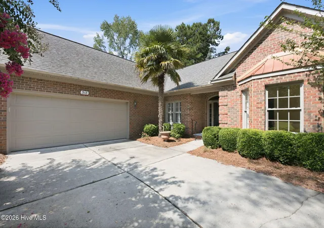 Photo 1 of Single family home for sale at 318 Village Green Dr, Trent Woods, NC 28562 | MLS# 100599059 | Listing updated on 2026-09-17