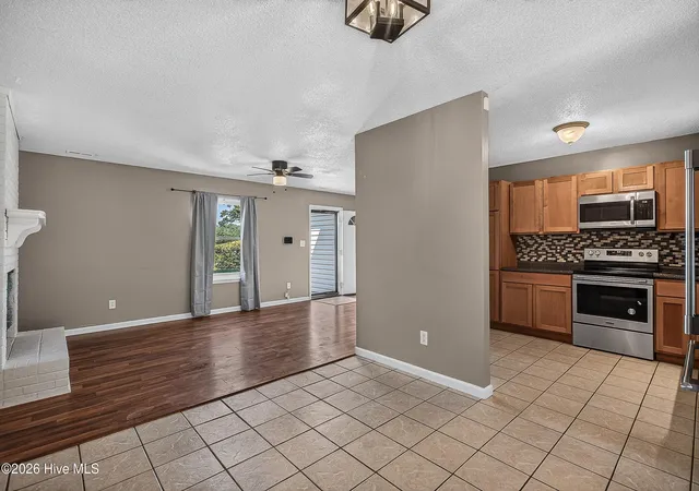 Photo 4 of Single family home for sale at 306 Drummer Kellum Rd, Jacksonville, NC 28546 | MLS# 100597787 | Listing updated on 2026-09-13