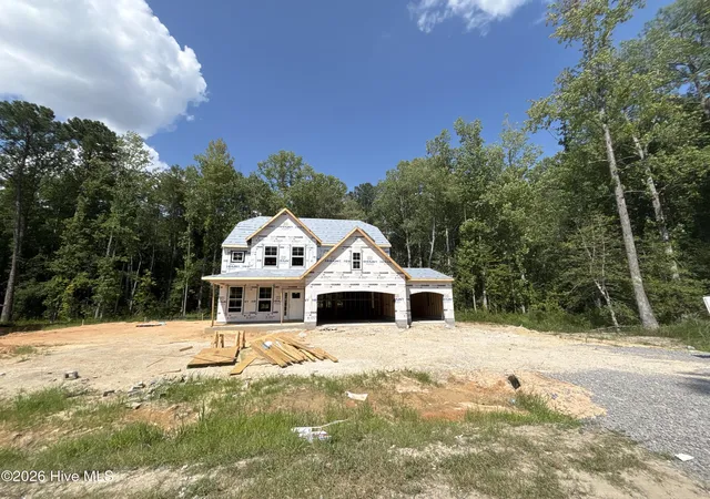 Photo 1 of Single family home for sale at 370 Glade Dr, Aberdeen, NC 28315 | MLS# 100597578 | Listing updated on 2026-09-02