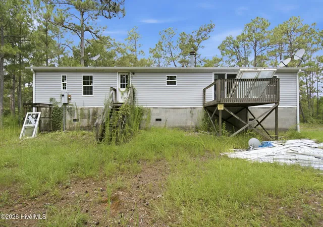 Photo 4 of Manufactured home for sale at 265 Riverview Dr, Burgaw, NC 28425 | MLS# 100591316 | Listing updated on 2026-08-19