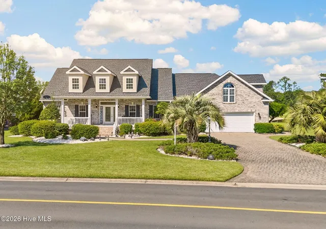 Photo 3 of Single family home for sale at 1126 N Middleton Dr Nw, Calabash, NC 28467 | MLS# 100557579 | Listing updated on 2026-09-18