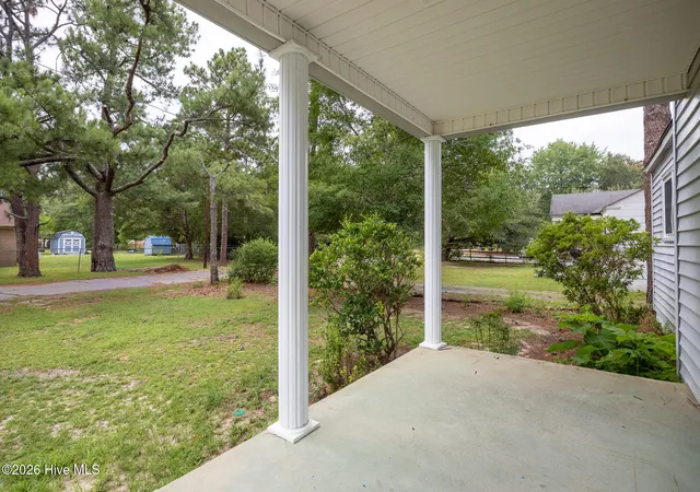 Photo 4 of Single family home for sale at 413 Seymour St, Aberdeen, NC 28315 | MLS# 100591185 | Listing updated on 2026-08-22