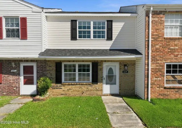 Photo 1 of Townhouse for sale at 629 Myrtlewood Cir, Jacksonville, NC 28546 | MLS# 100596191 | Listing updated on 2026-08-24