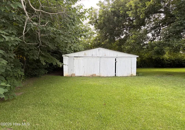 Photo 3 of Single family home for sale at 1300 Bruce St, Augusta, GA 30901 | MLS# 100593734 | Listing updated on 2026-08-27