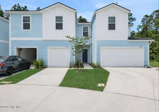Photo 1 of Townhouse for sale at 220 Senna Dr, Holly Ridge, NC 28445 | MLS# 100594986 | Listing updated on 2026-09-21