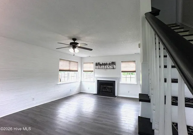 Photo 3 of Single family home for sale at 106 Hardin Dr, Maysville, NC 28555 | MLS# 100591040 | Listing updated on 2026-09-16