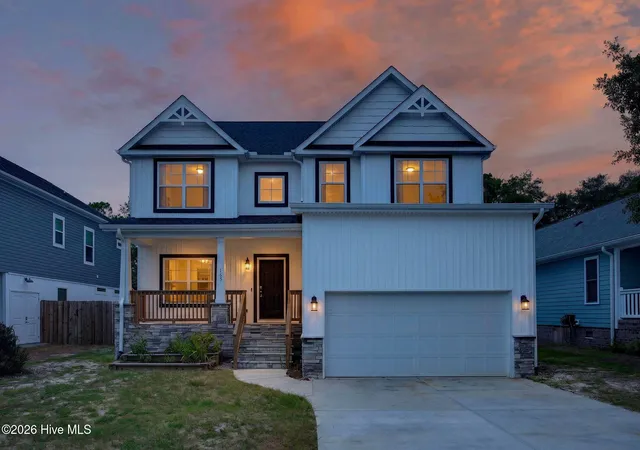 Photo 1 of Single family home for sale at 163 Ne 2nd Street, Oak Island, NC 28465 | MLS# 100570587 | Listing updated on 2026-09-25