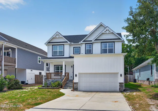 Photo 3 of Single family home for sale at 163 NE 2nd Street, Oak Island, NC 28465 | MLS# 100570587 | Listing updated on 2026-09-25