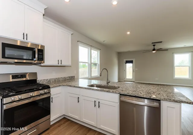 Photo 4 of Single family home for sale at 426 Midland Pines Dr, Graniteville, SC 29829 | MLS# 100596304 | Listing updated on 2026-09-24