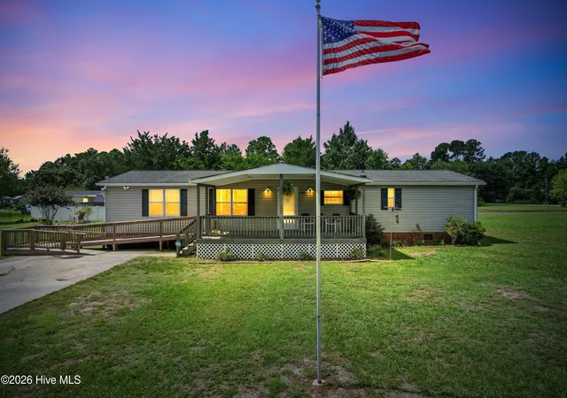 Photo 4 of Manufactured home for sale at 1799 Wood Duck St SW, Supply, NC 28462 | MLS# 100595520 | Listing updated on 2026-09-18