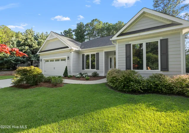Photo 1 of Single family home for sale at 121 Cypress Dr, Mc Cormick, SC 29835 | MLS# 100594687 | Listing updated on 2026-08-23