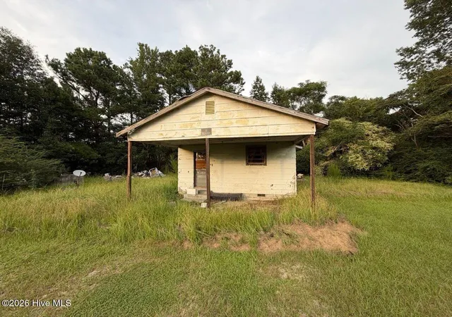 Photo 3 of Single family home for sale at 157 Mystic Ln, Raeford, NC 28376 | MLS# 100597971 | Listing updated on 2026-08-25