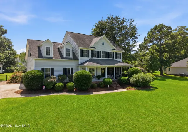 Photo 2 of Single family home for sale at 1331 Hemlock Dr, Greenville, NC 27858 | MLS# 100597224 | Listing updated on 2026-09-14