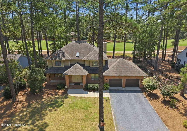 Photo 68 of Single family home for sale at 3 Montclair Ln, Pinehurst, NC 28374 | MLS# 100598979 | Listing updated on 2026-08-30