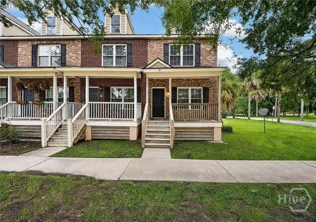 Photo 1 of Townhouse for sale at 1516 E Henry St, Savannah, GA 31404 | MLS# SA362213 | Listing updated on 2026-08-28