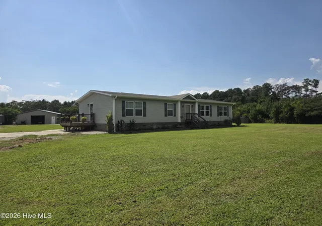 2nd image of 873 Pameter Rd, Hallsboro, NC 28442 | MLS# 100598128