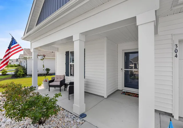 Photo 3 of Single family home for sale at 304 Cleat Dr, Holly Ridge, NC 28445 | MLS# 100587805 | Listing updated on 2026-09-14