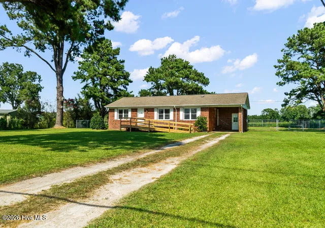 Photo 3 of Single family home for sale at 22367 Nc Hwy 55, Oriental, NC 28571 | MLS# 100597466 | Listing updated on 2026-10-06