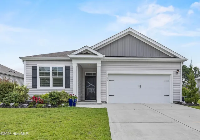 Photo 4 of Single family home for sale at 9633 Large Oak Ct, Winnabow, NC 28479 | MLS# 100598527 | Listing updated on 2026-10-05