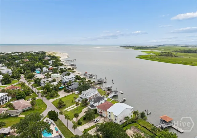 Photo 3 of Single family home for sale at 1509 Chatham Ave, Tybee Island, GA 31328 | MLS# SA362599 | Listing updated on 2026-08-21