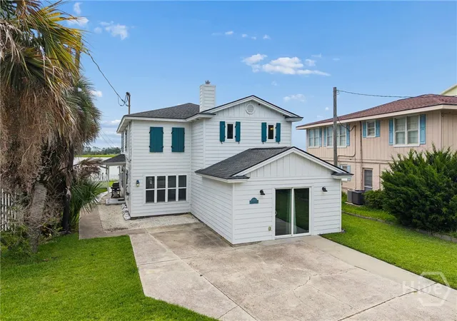 Photo 3 of Single family home for sale at 1509 Chatham Ave, Tybee Island, GA 31328 | MLS# SA362599 | Listing updated on 2026-08-21