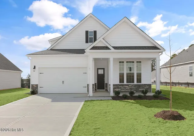 Photo 1 of Single family home for sale at 421 Thistle Meadow Ln, Aberdeen, NC 28315 | MLS# 100598834 | Listing updated on 2026-08-25