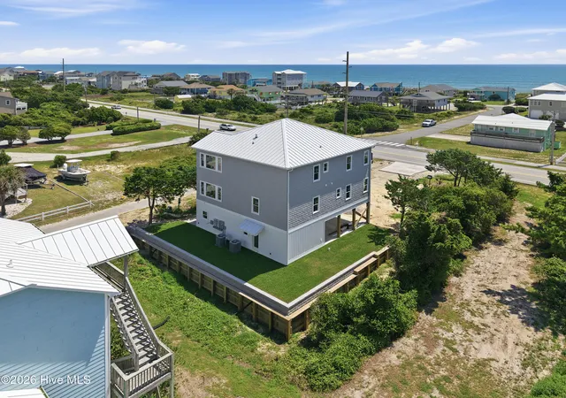 Photo 3 of Single family home for sale at 2302 Emerald Dr, Emerald Isle, NC 28594 | MLS# 100583940 | Listing updated on 2026-08-29