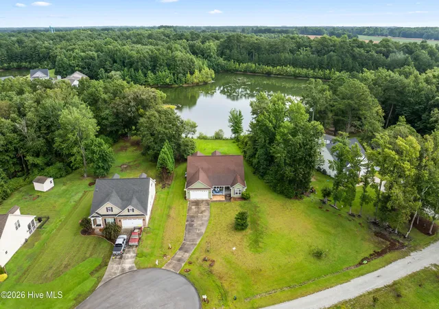 Photo 3 of Single family home for sale at 309 Ramonas Lake Ct, New Bern, NC 28560 | MLS# 100598956 | Listing updated on 2026-09-20