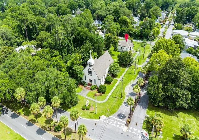 Photo 2 of Single family home for sale at 2701 Mechanics Ave, Savannah, GA 31404 | MLS# SA360512 | Listing updated on 2026-10-29