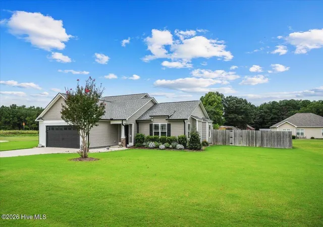 Photo 3 of Single family home for sale at 103 Avalor Dr, Goldsboro, NC 27530 | MLS# 100594126 | Listing updated on 2026-09-15