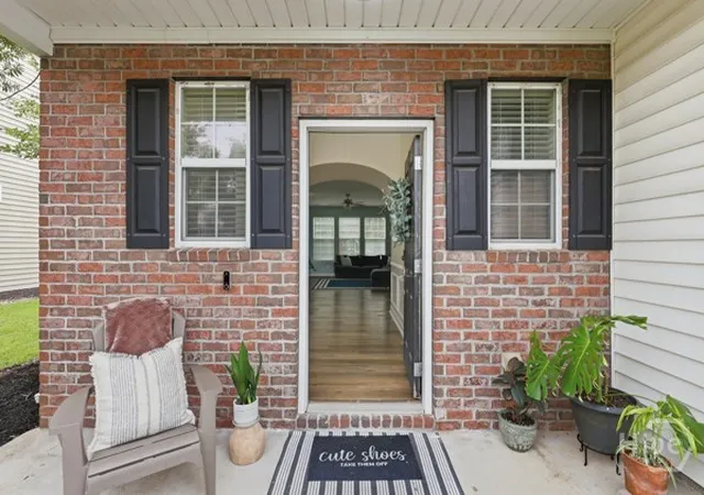 Photo 3 of Single family home for sale at 29 Old Brg Dr, Pooler, GA 31322 | MLS# SA359133 | Listing updated on 2026-08-19
