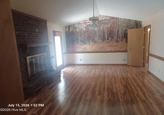 Photo 3 of Single family home for sale at 1609 Munroe Ln, Goldsboro, NC 27534 | MLS# 100592753 | Listing updated on 2026-09-03