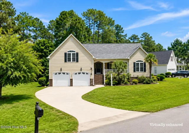 Photo 1 of Single family home for sale at 901 Sawgrass Ct, New Bern, NC 28560 | MLS# 100583802 | Listing updated on 2026-09-03