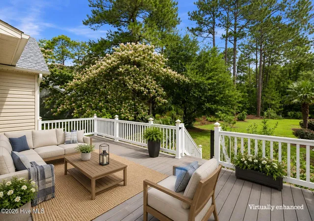 Photo 3 of Single family home for sale at 901 Sawgrass Ct, New Bern, NC 28560 | MLS# 100583802 | Listing updated on 2026-09-03